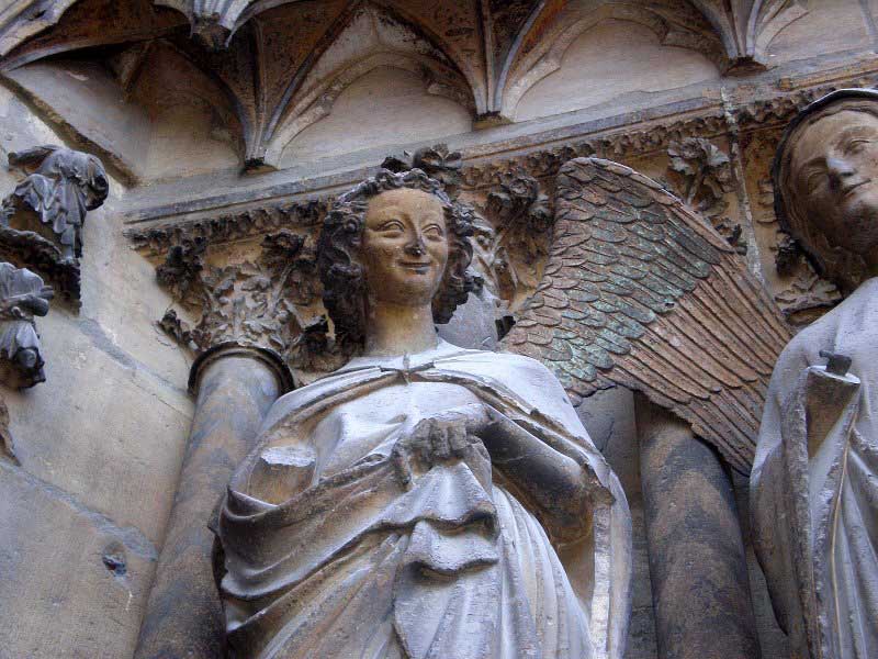 The Smiling Angel at the Notre-Dame de l'Epine basilica in Reims