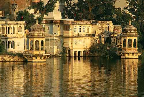 Rajasthan Houses And Men Gonomad Travel - 