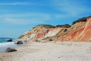 aquinnah-cliffs