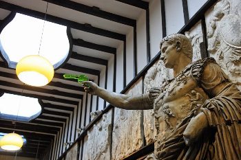 Glasgow School of Art statue with plastic gun