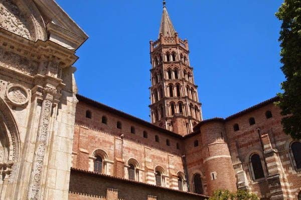 The Saint-Sernin Basilica The largest Romanesque church in Europe, the Basilica of Saint Sernin in Toulouse is notable for its imposing architecture and important medieval sculptures.