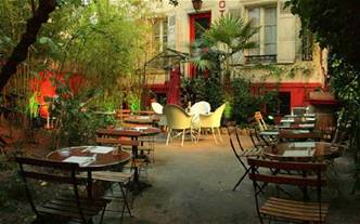 Le Bistro des Dames, Paris.