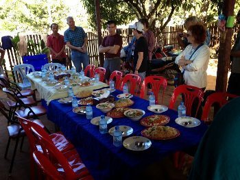 Food is delicious in Laos, even without meat!