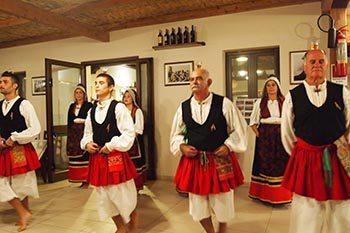 sardinia dancers