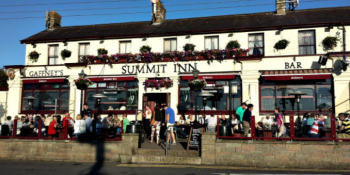 The Summit Inn is one of Howth's most popular pubs to watch the football and rugby matches. Go Leicester! 