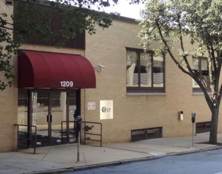 This building is home to more than 200,000 corporations in Wilmington.