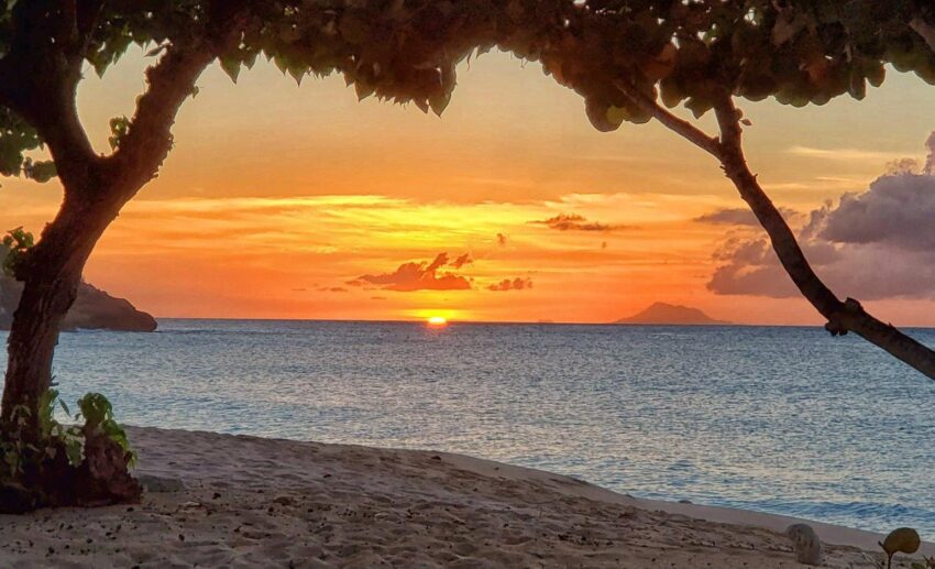 Antigua sunset 