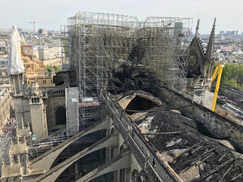 Post-fire exterior roof. Etablissement Public pour la restauration de Notre Dame de Paris Photos.