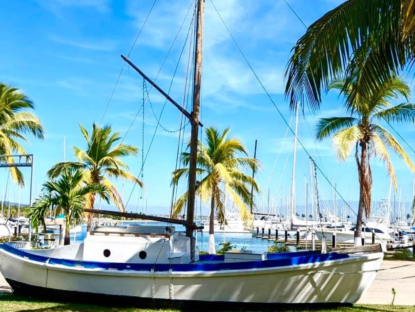 Entrance to Riviera Nayarit Marina in La Cruz