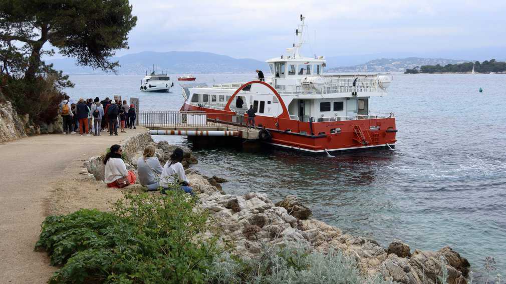 Lerins islands ferry