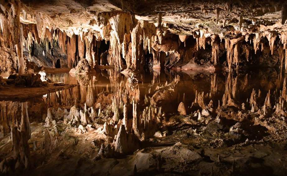 Perfect reflection inside Luray Caverns, Shenandoah area