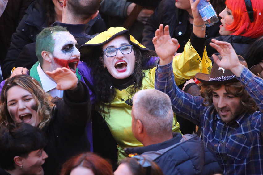 The Offida Carnival participant, one of hundreds. Cindy-Lou Dale photos.