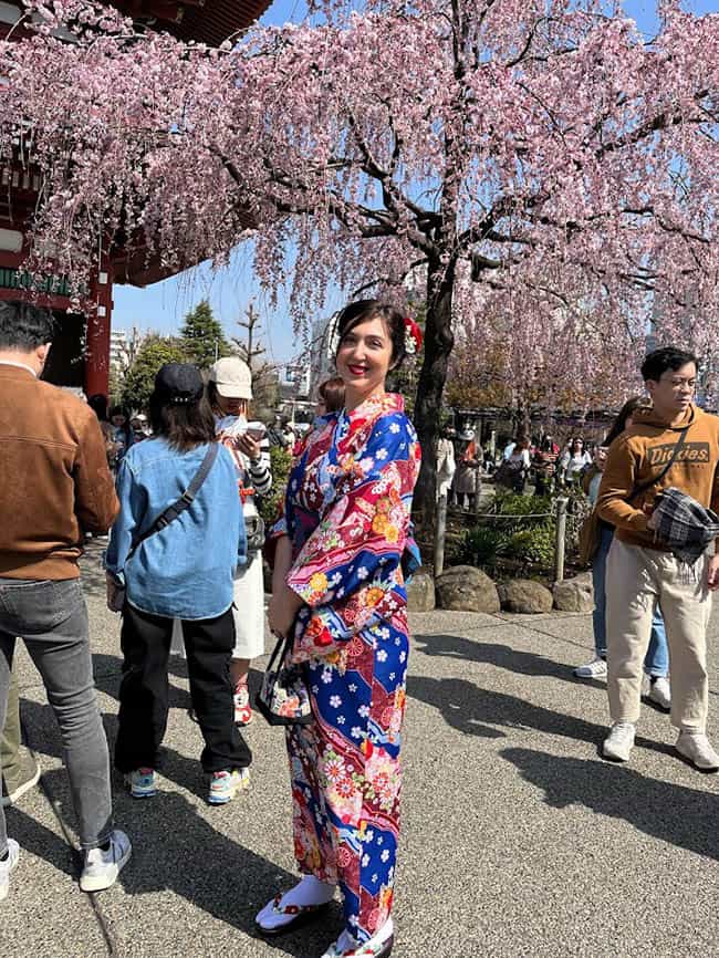 Photo taken by a tourist near Senso-ji temple