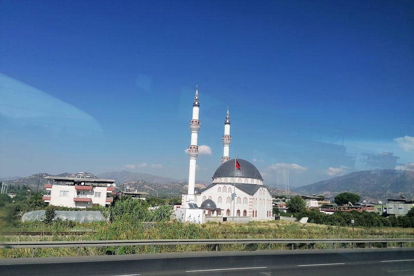 mosque passing