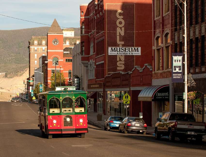 A delightful way to get an overview of Butte and its attractions is by way of the 2-hour trollery tour which originates at the Butte Chamber of Commerce office.