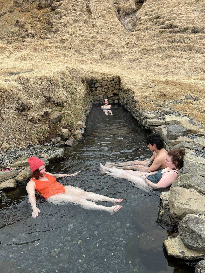 Hrunalaug Hot Springs