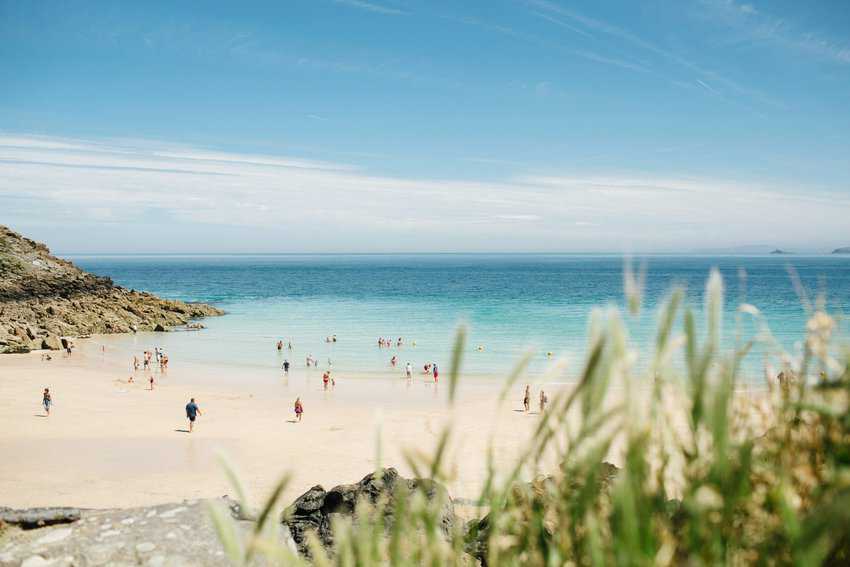 Porthgwidden Beach Doing its Best Mediterranean Impression.by Angela Pham Via Unsplash scaled