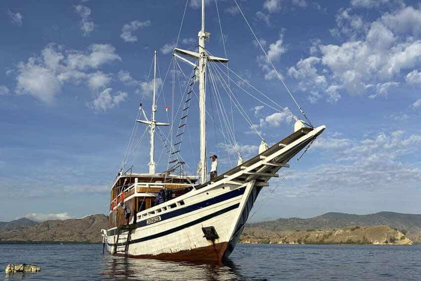 The Catnazse is a traditional phinisi schooner, crafted by boat-builders on the South Sulawesi Island of Indonesia. Donnie Sexton photos.