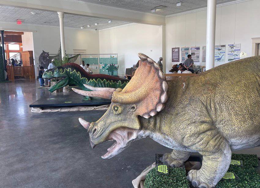 Dinosaurs at Visitors Building. Photo by Jack Dunphy