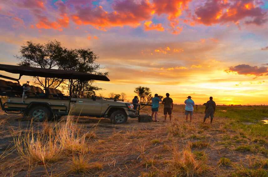 Sunset cocktail game drive.