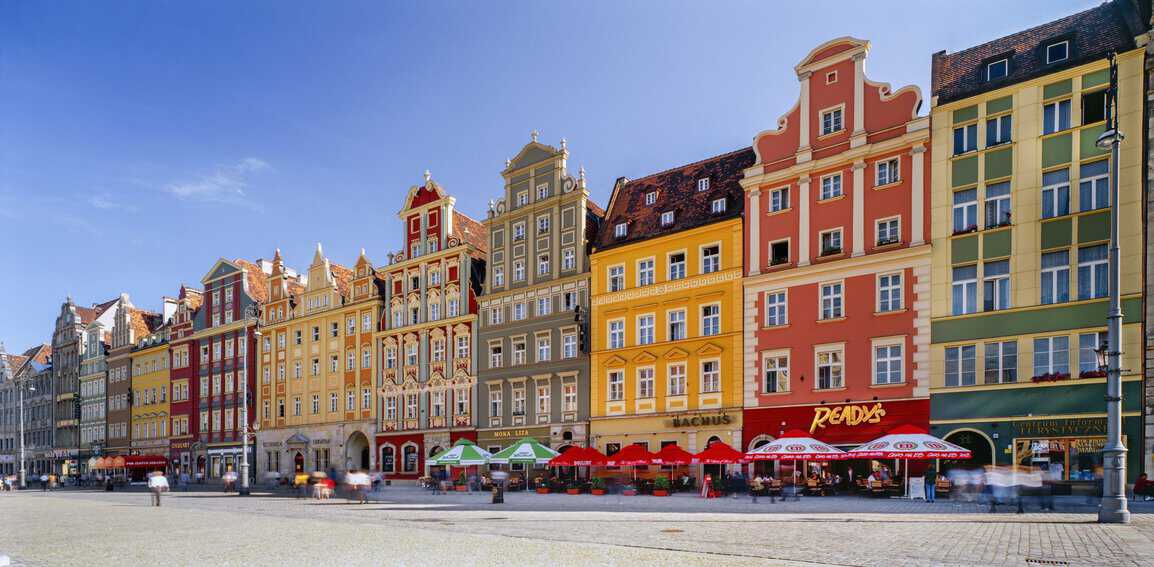 Wroclaw's colorful tenement building on Market Square in Old Town. Photo courtesy of Poland Tourism Organization